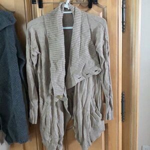 NWOT - Ann Taylor LOFT Cardigan